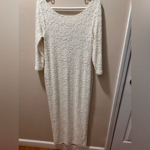 White lace maternity dress